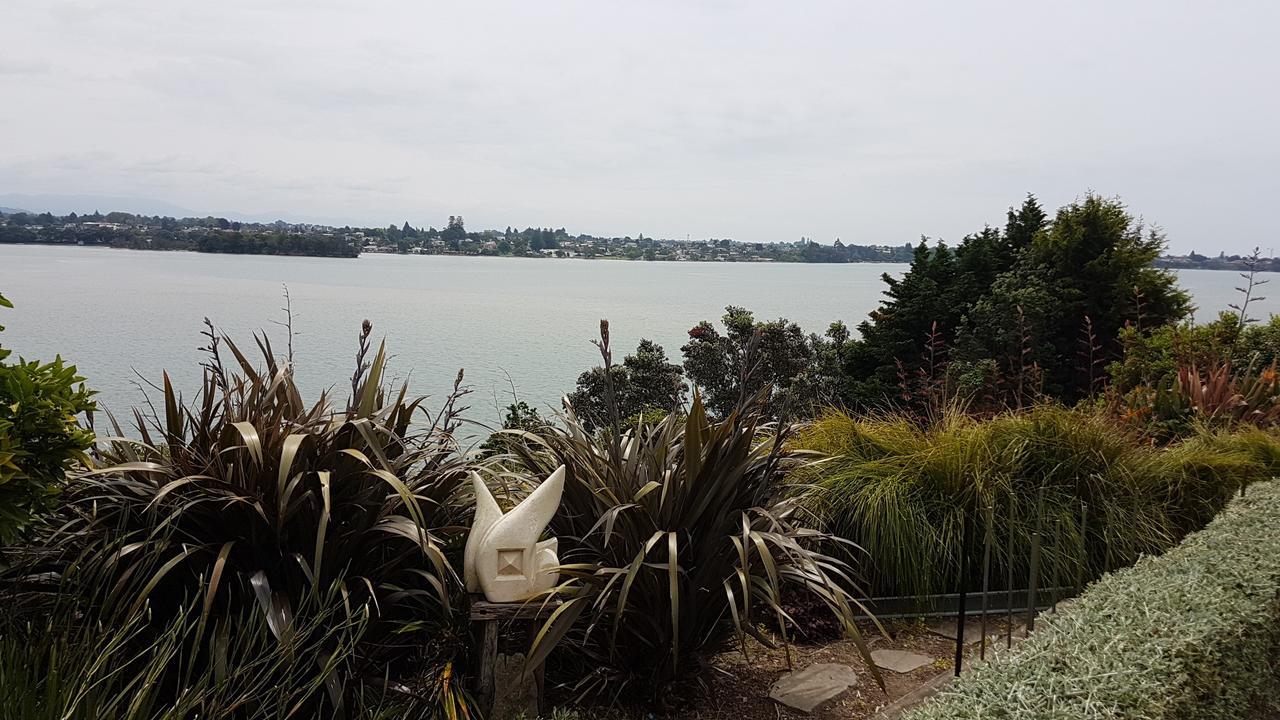 Water & City Lights Studio Apartment Tauranga Exterior photo